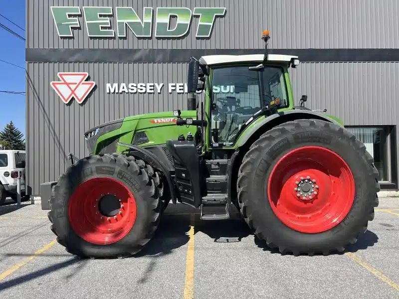 Gallery image 1 for Used 2023 Fendt 942 Gen7 Tractor