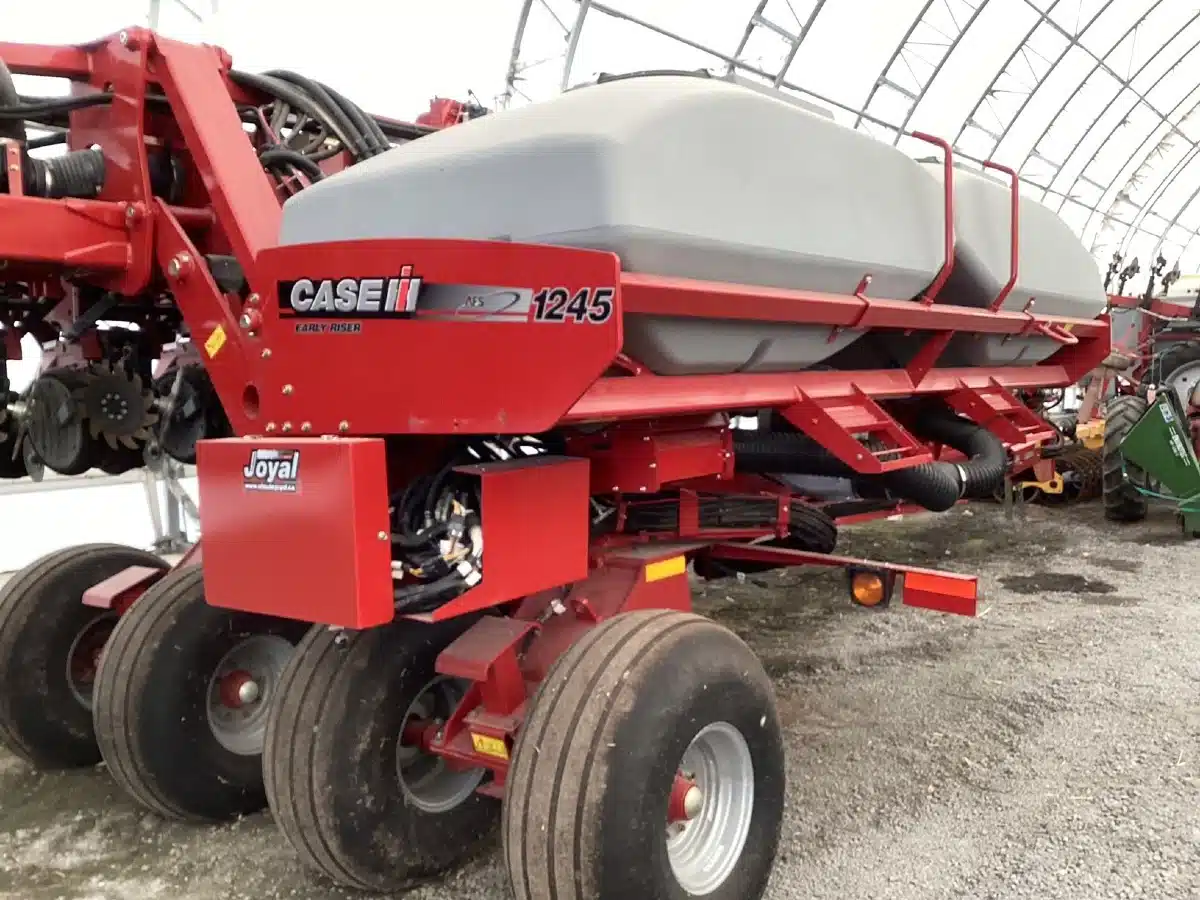 Gallery image 1 for Used Case IH 1245 Planter