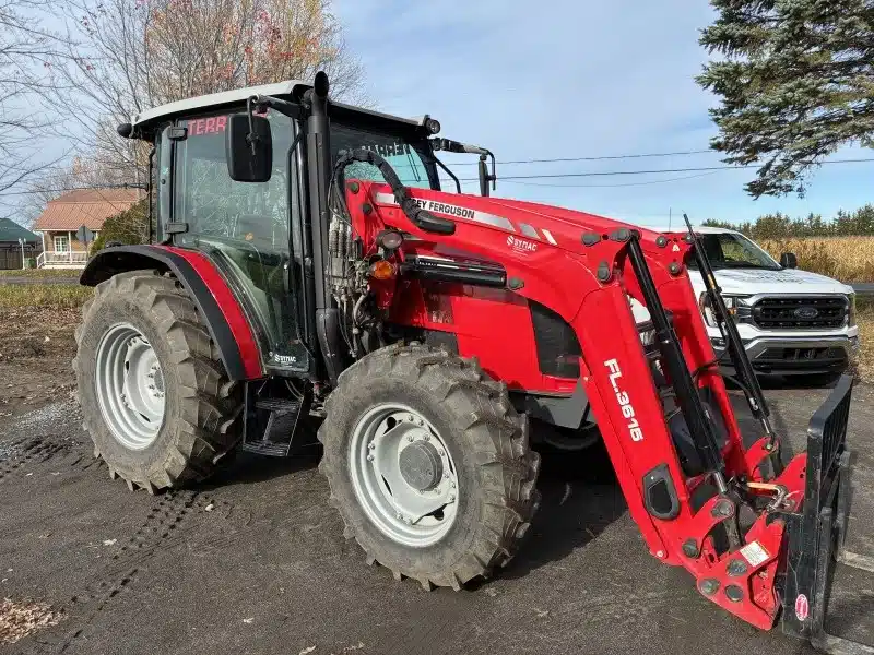 Gallery image 2 for 2023 Massey Ferguson 4707 Tractor
