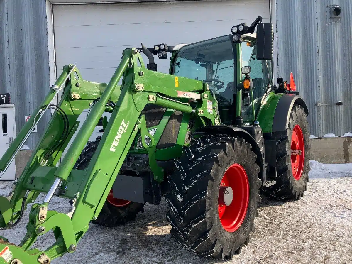 2022 Fendt 516 VARIO Tractor