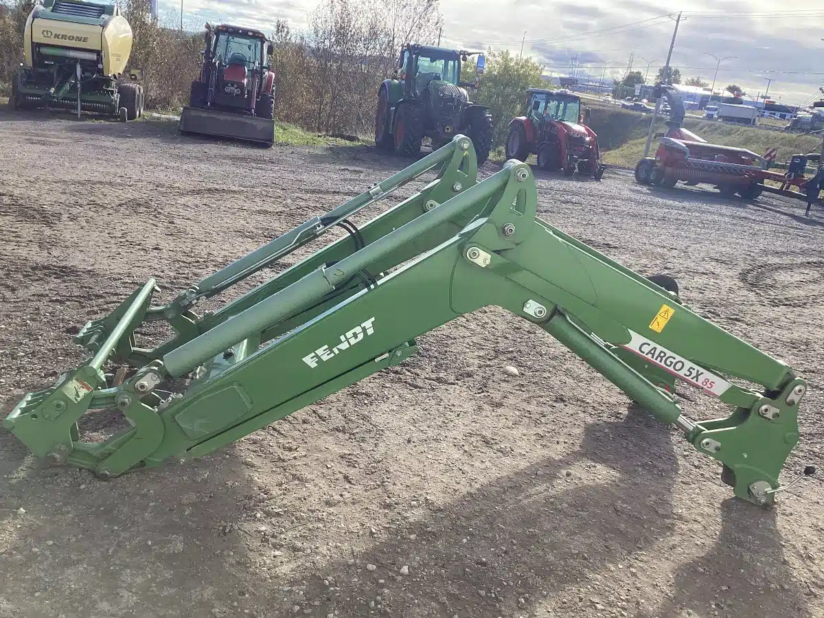 Gallery image 1 for 2021 Fendt 5X85 Front End Loader