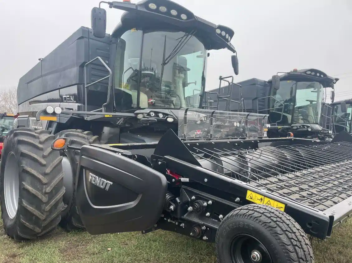 Gallery image 2 for Used 2019 Fendt IDEAL 8 Combine