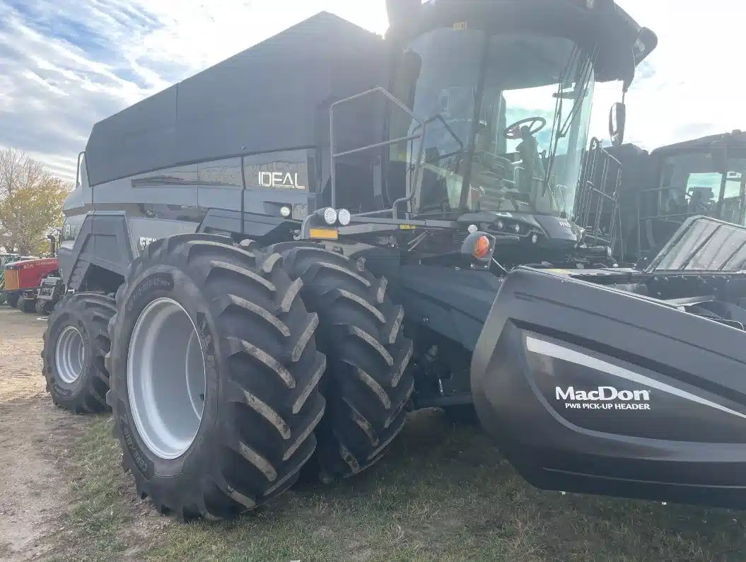 Gallery image 2 for Used 2021 Fendt IDEAL 8 Combine