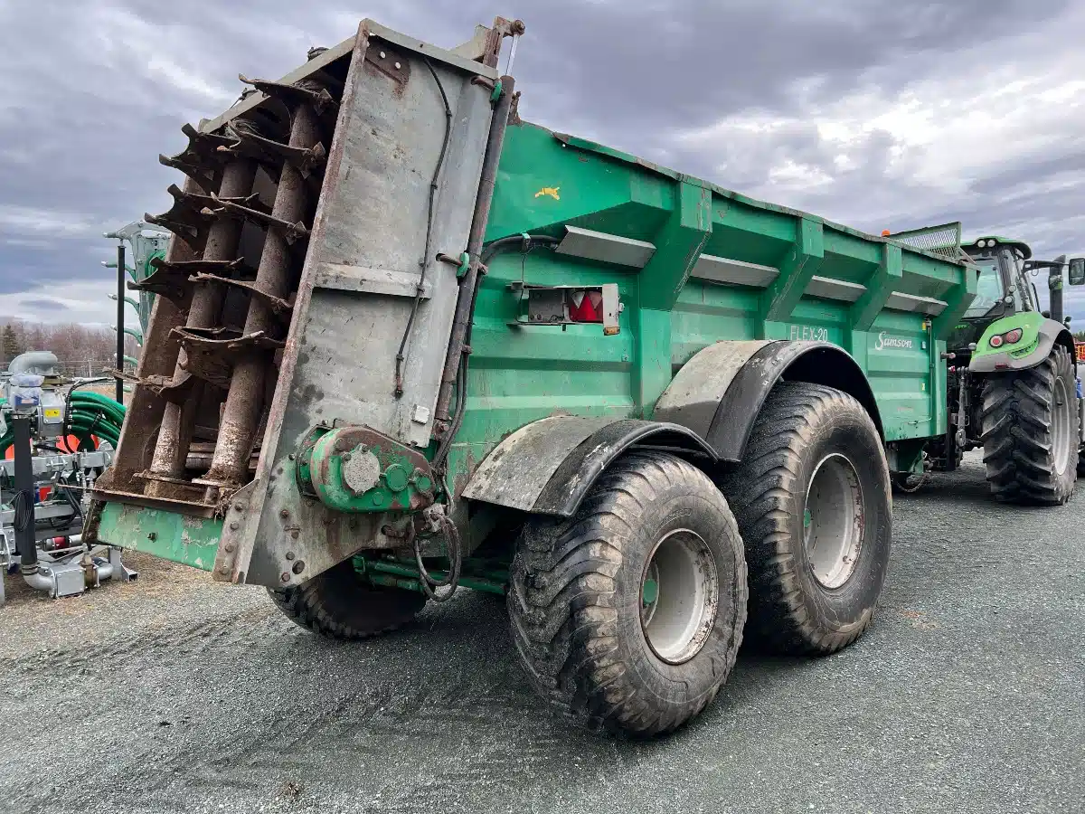 Gallery image 2 for Used 2009 Samson FLEX-20 Manure Spreader