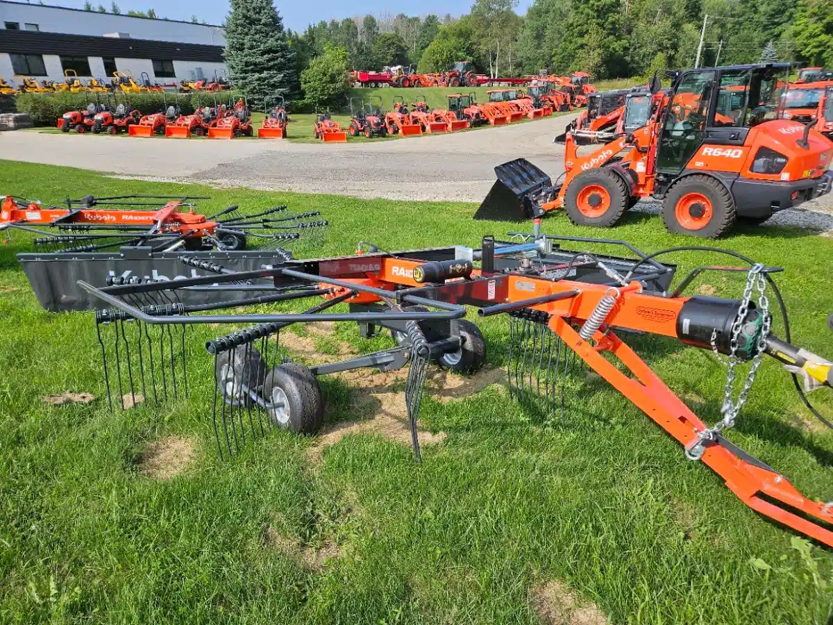 Gallery image 2 for New 2023 Kubota RA1042T Rake
