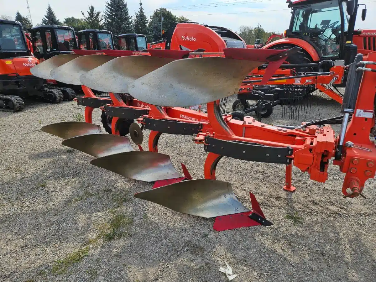 Gallery image 1 for Used 2022 Kubota RM3005-100-4 Plow