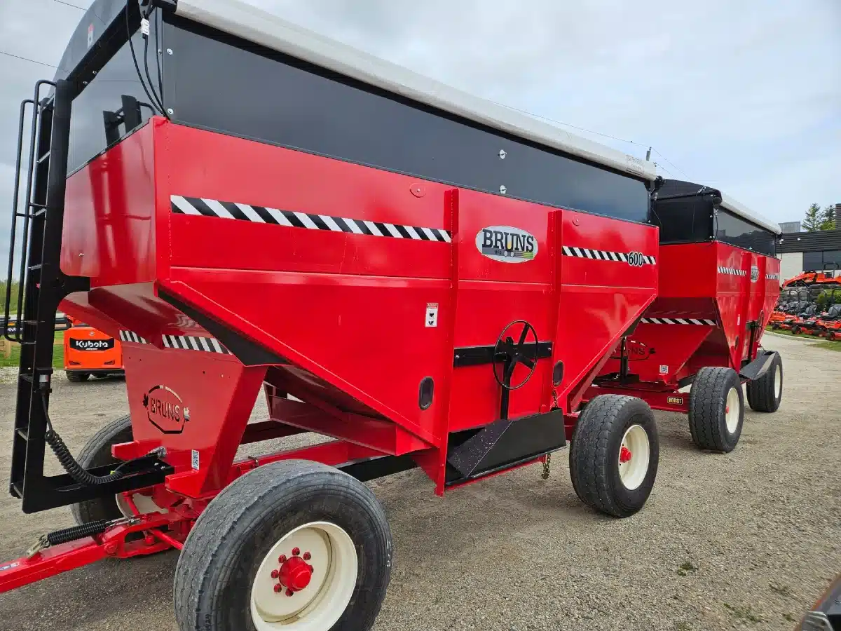 Gallery image 1 for New 2025 Bruns Manufacturing 600 Gravity Box