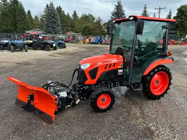 Gallery image 2 for 2024 Kubota LX3520 HSDCC Tractor
