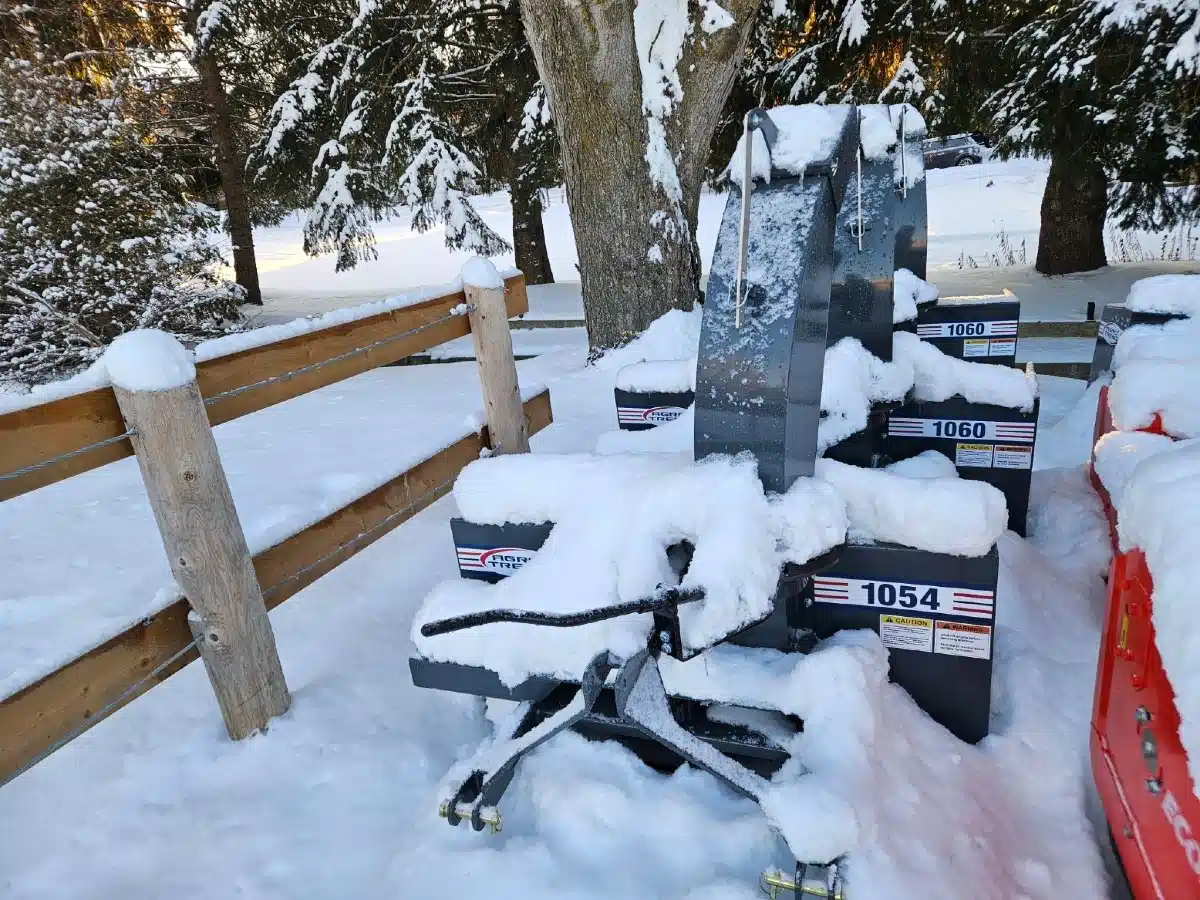 New 2025 Agro Trend 1054 Snow Blower