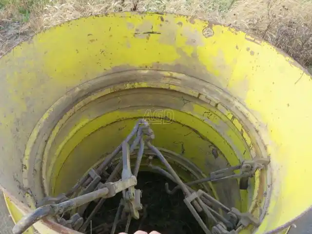 Gallery image 2 for Used Goodyear 20.8-38 Duals