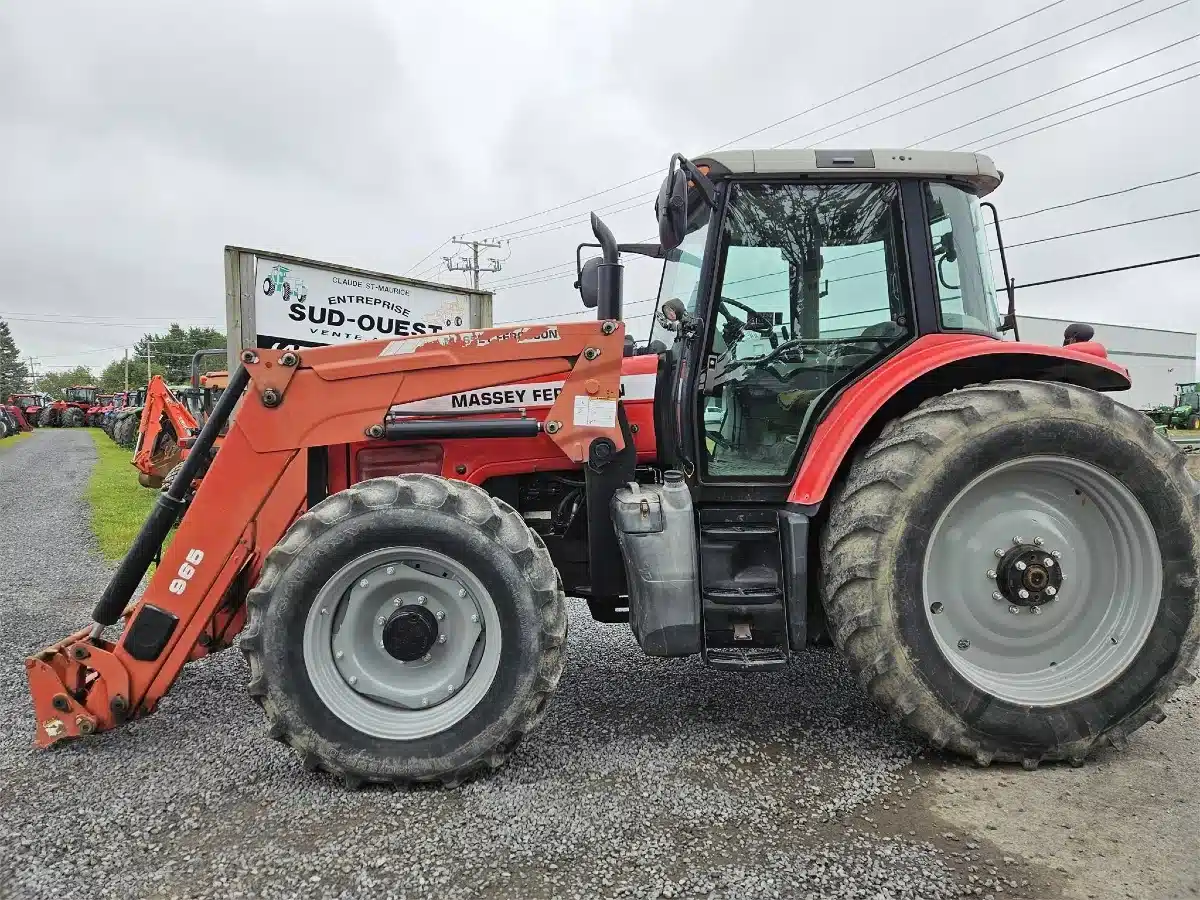 Gallery image 2 for Used 2005 Massey Ferguson 6475 Tractor