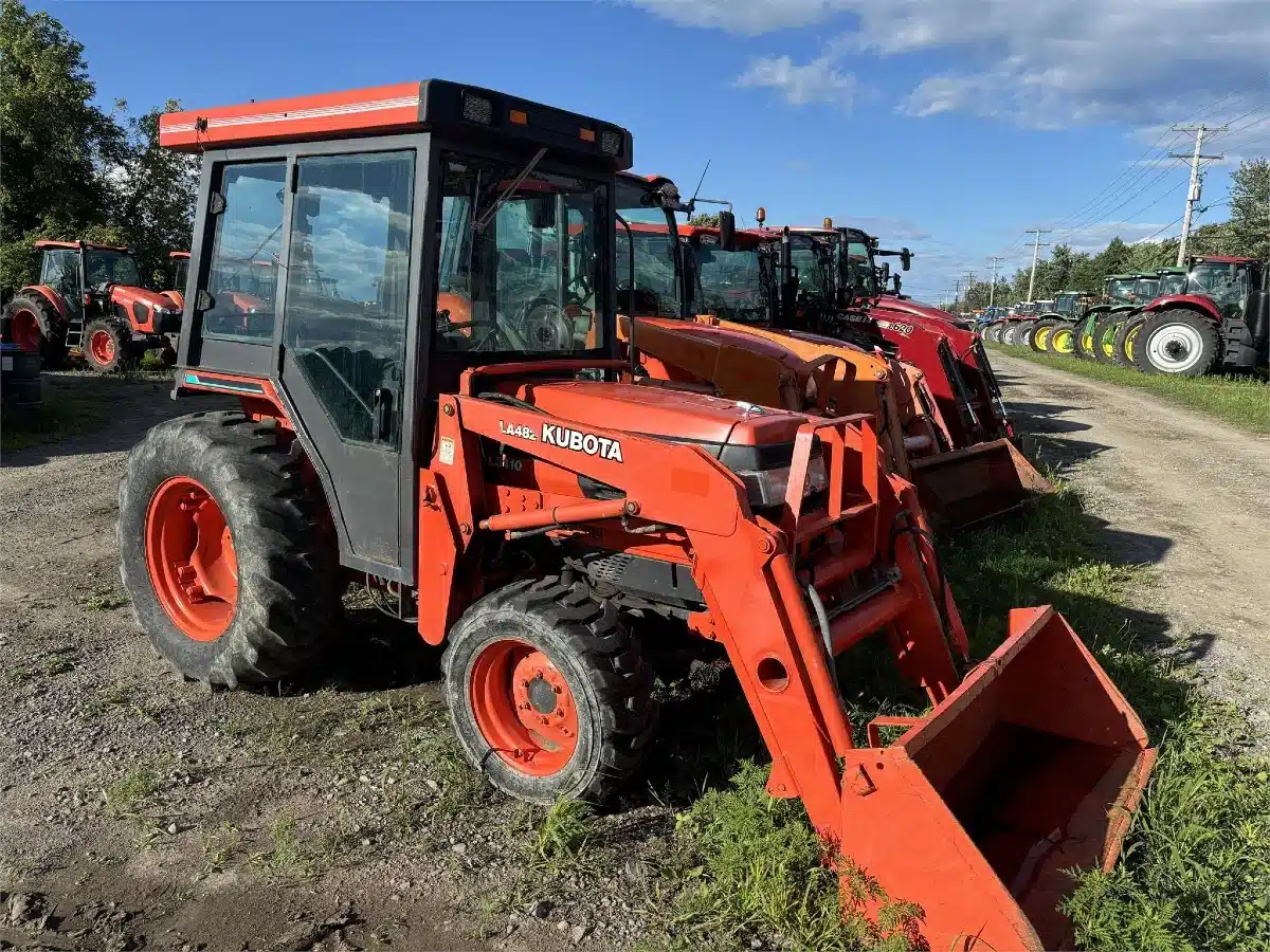 Gallery image 1 for Used 2001 Kubota L3410 Tractor