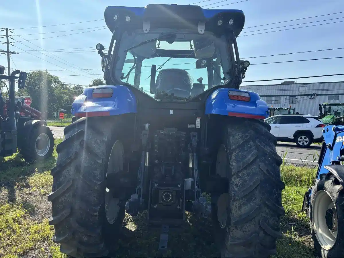 Gallery image 2 for Used 2018 New Holland T6.155 Tractor