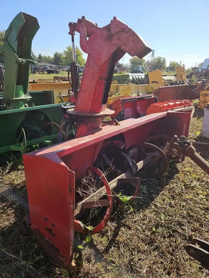 Gallery image 1 for Used Pronovost P-860-92 Snow Blower