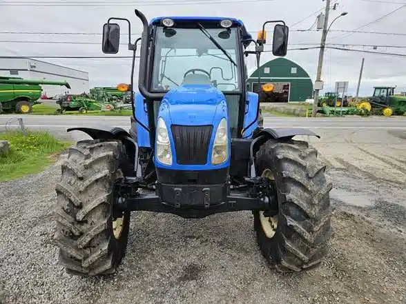 Gallery image 2 for 2010 New Holland T5070 Tractor
