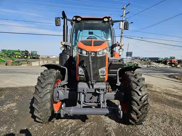 Gallery image 2 for Used 2016 Kubota M7-131 Tractor