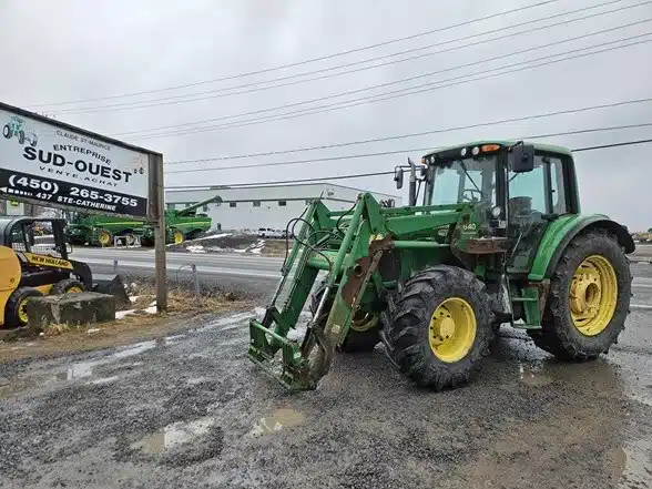 Gallery image 1 for Used 2005 John Deere 6420 Tractor