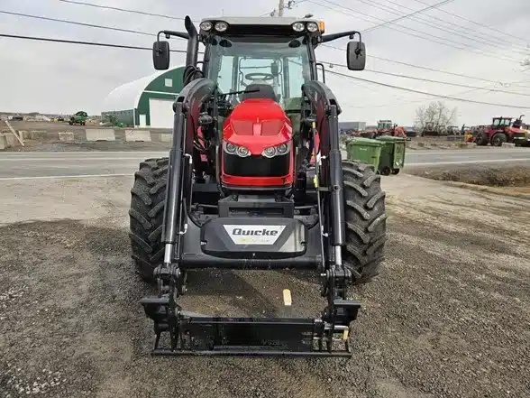 Gallery image 2 for Used 2014 Massey Ferguson 5612 Tractor
