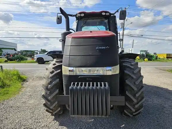 Gallery image 2 for Used 2016 Case IH MAGNUM 310 Tractor