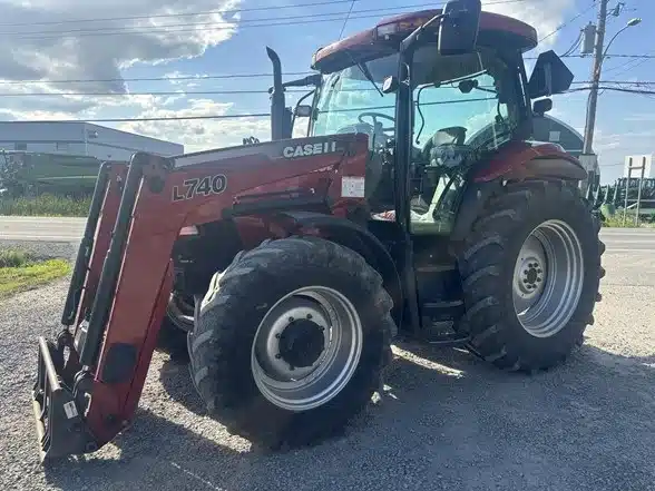 Gallery image 1 for Used 2007 Case IH MAXXUM 110 Tractor
