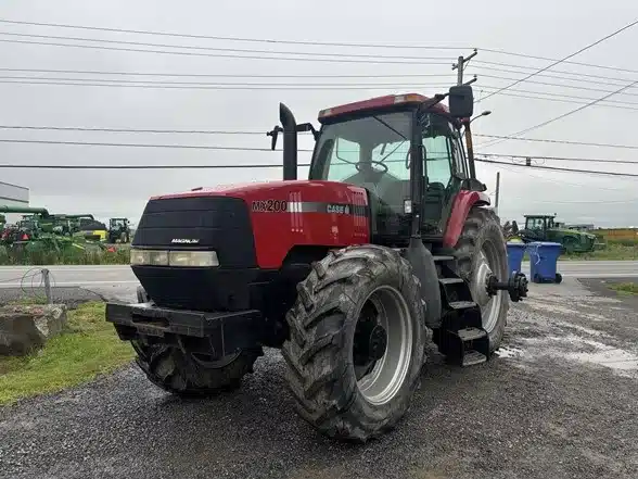 Gallery image 2 for Used 2001 Case IH MX200 Tractor