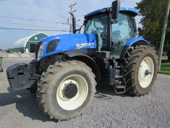 Gallery image 2 for Used 2011 New Holland T7.235 Tractor
