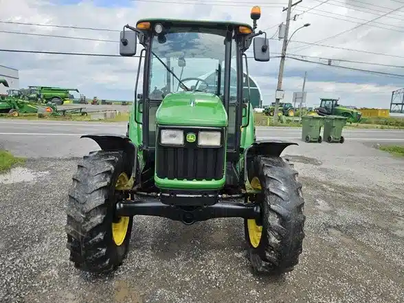 Gallery image 2 for Used 2006 John Deere 5525 Tractor
