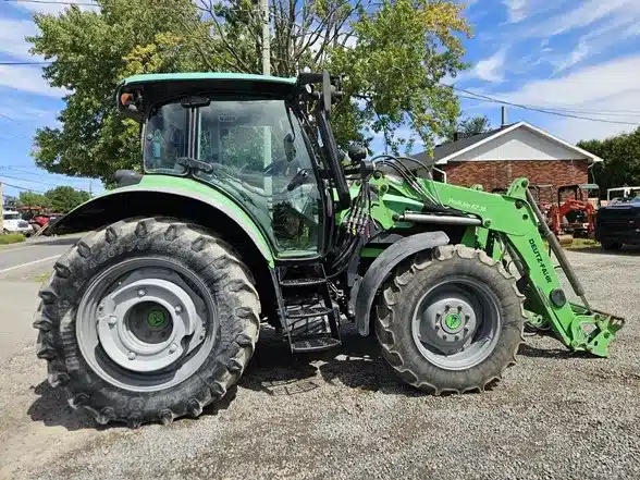 Gallery image 2 for 2015 Deutz Fahr 5130 TTV Tractor