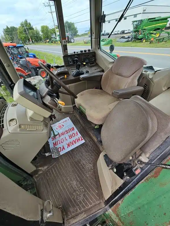 Gallery image 2 for Used 2006 John Deere 6420 Tractor