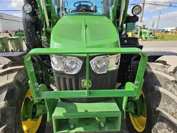Gallery image 2 for Used 2023 John Deere 6110M Tractor