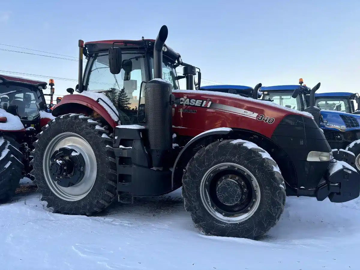 Gallery image 1 for Used 2015 Case IH MAGNUM 340 Tractor