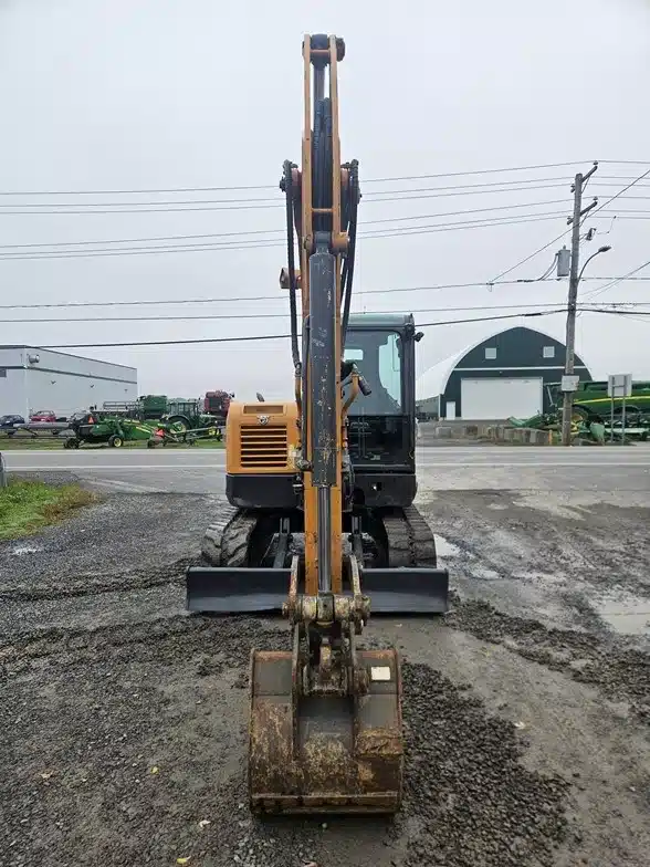 Gallery image 2 for Used 2019 Case CX60C Excavator