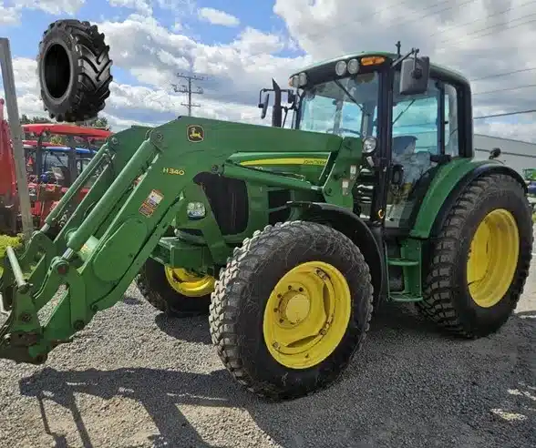 Gallery image 1 for Used 2009 John Deere 6330 PREMIUM Tractor