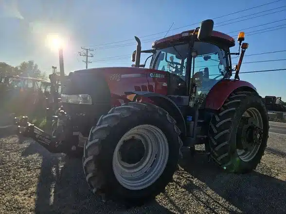 Gallery image 2 for Used 2012 Case IH PUMA 230 CVT Tractor