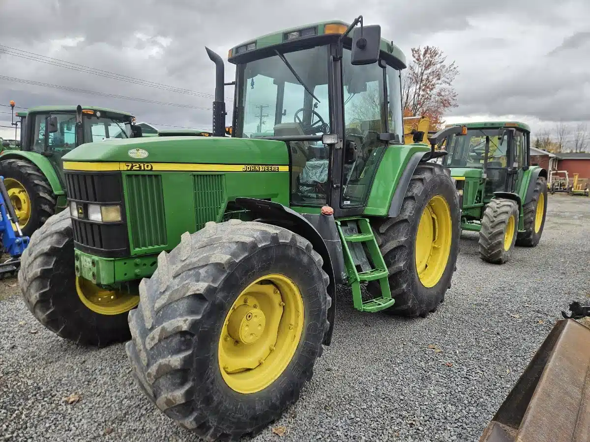 Used 2001 John Deere 7210 Tractor