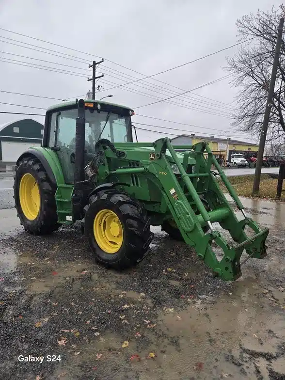 Gallery image 2 for Used 2014 John Deere 6105M Tractor