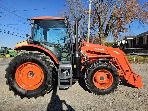 Gallery image 2 for Used 2022 Kubota M6-111 Tractor