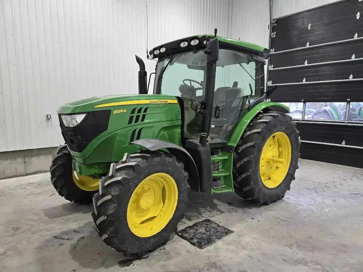 Used 2013 John Deere 6125R Tractor