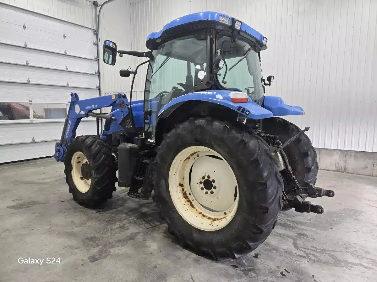 Gallery image 2 for 2008 New Holland T6030 PLUS Tractor