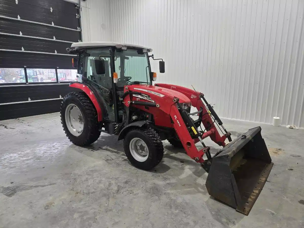 Gallery image 2 for 2021 Massey Ferguson 2860M Tractor