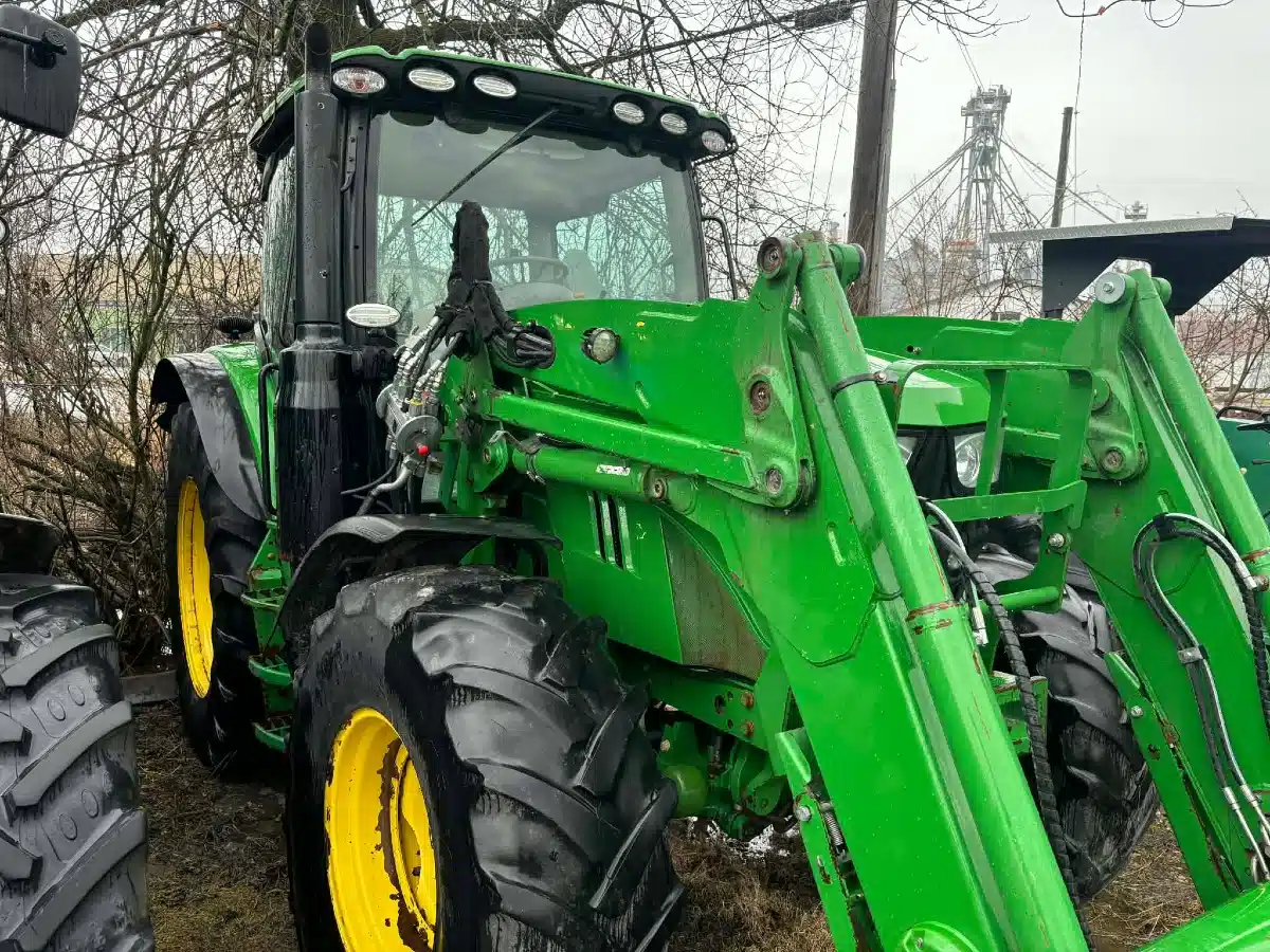 Gallery image 2 for 2018 John Deere 6130R Tractor