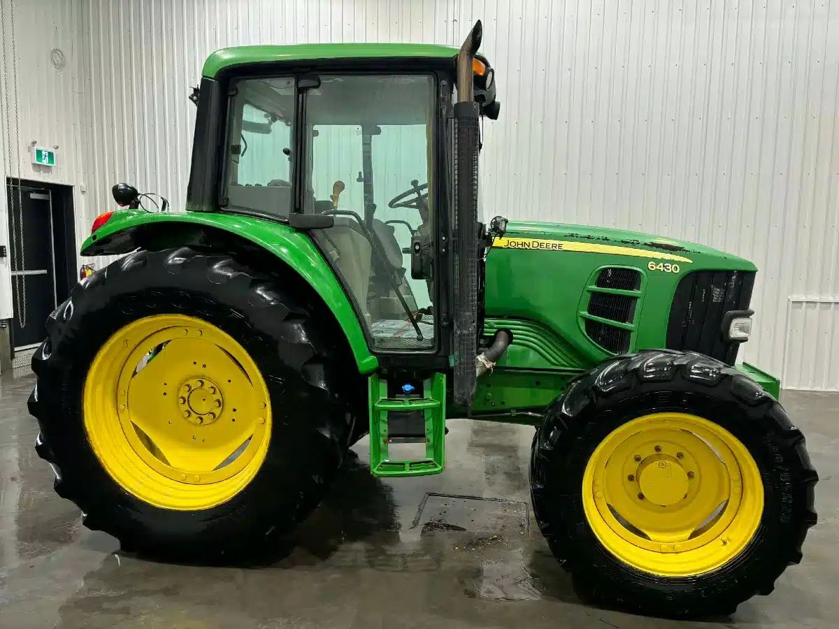 Gallery image 2 for 2008 John Deere 6430 Tractor