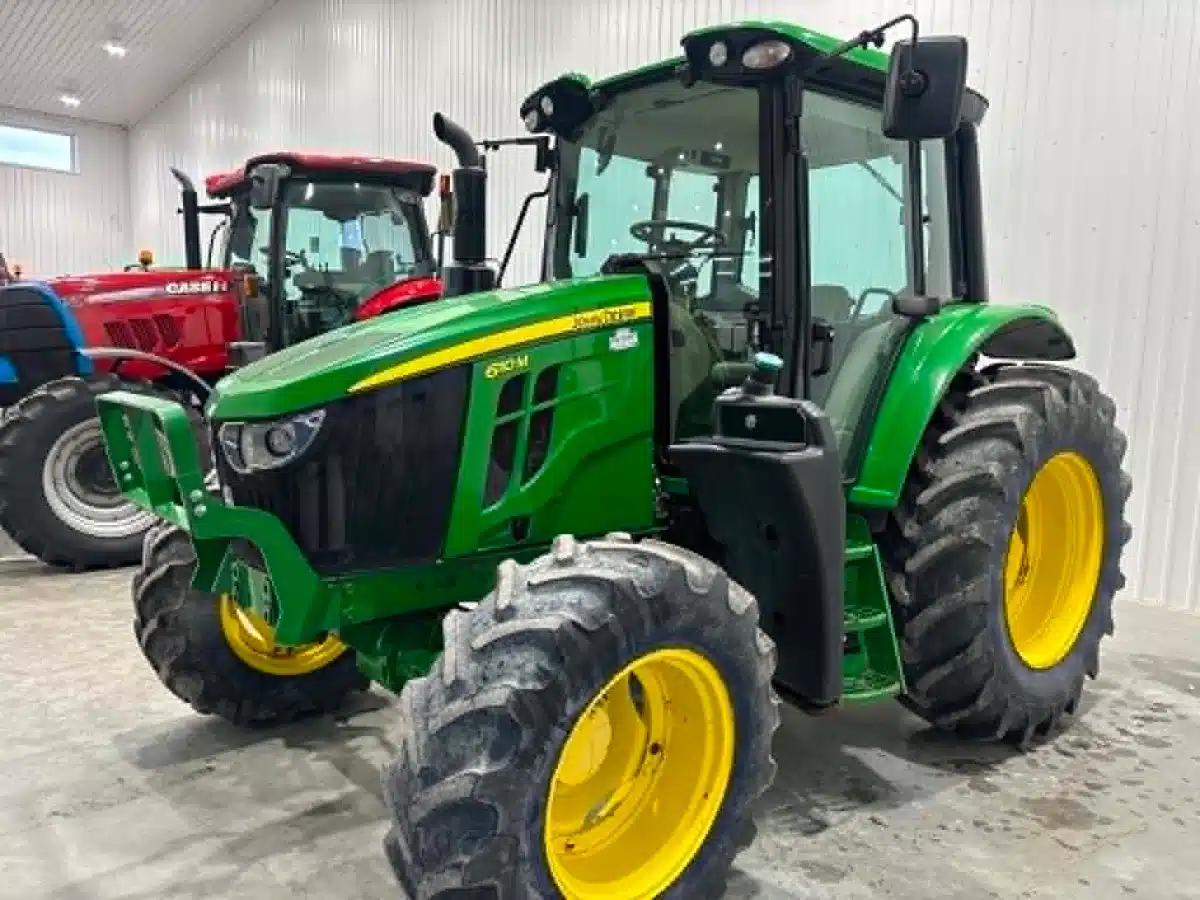 Photo de la Galerie 2 pour 2020 John Deere 6110M Tracteur