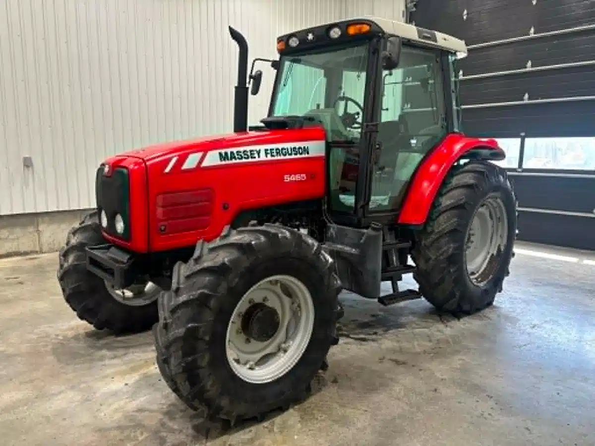 Gallery image 1 for 2007 Massey Ferguson 5465 Tractor