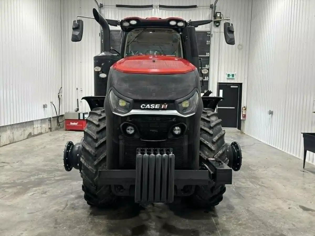 Photo de la Galerie 2 pour 2022 Case IH MAGNUM 340 Tracteur