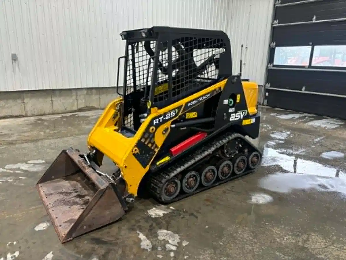 Gallery image 1 for 2022 ASV RT25 POSI-TRACK Skid Steer