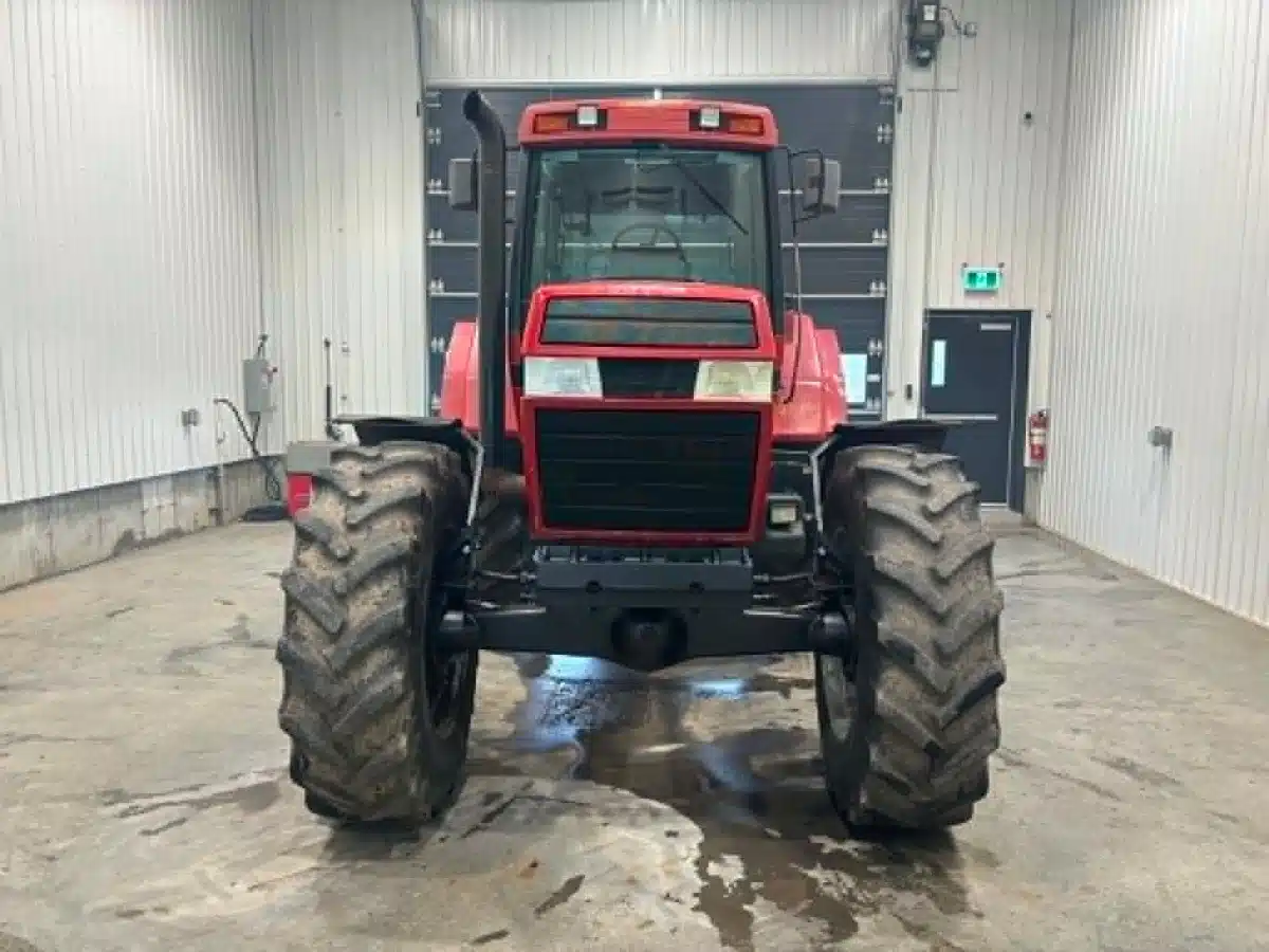Gallery image 2 for 1996 Case IH 7230 Tractor