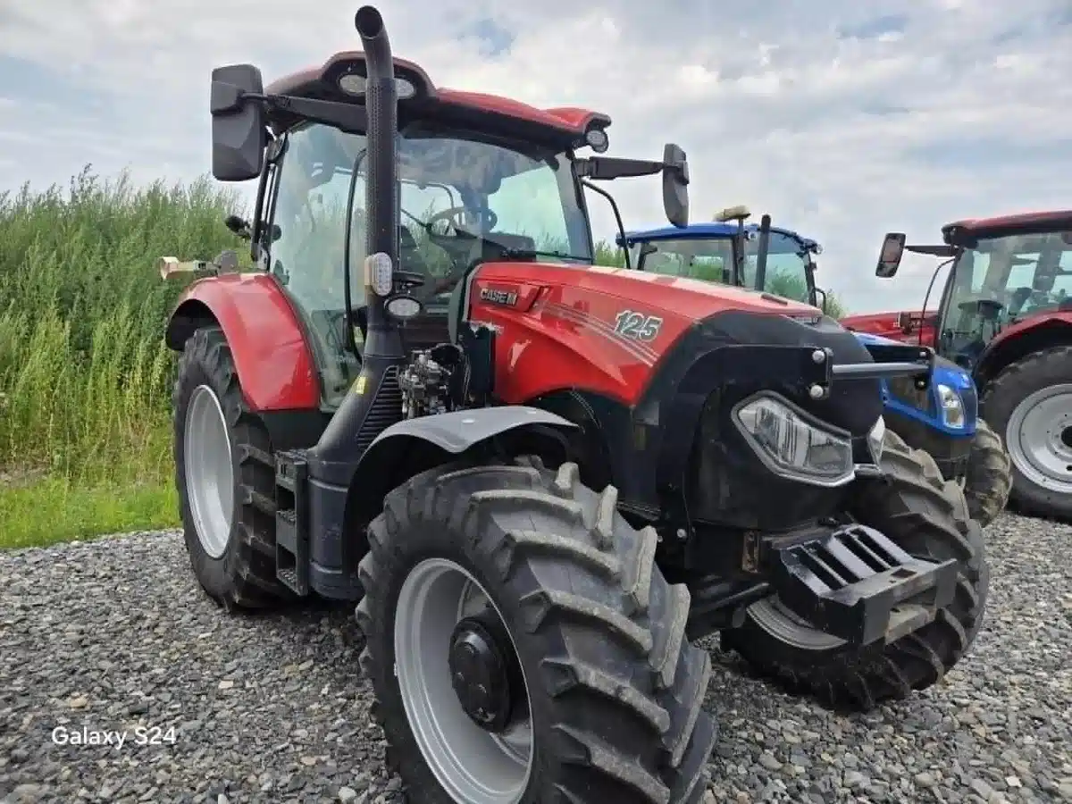 Gallery image 2 for 2023 Case IH MAXXUM 125 Tractor