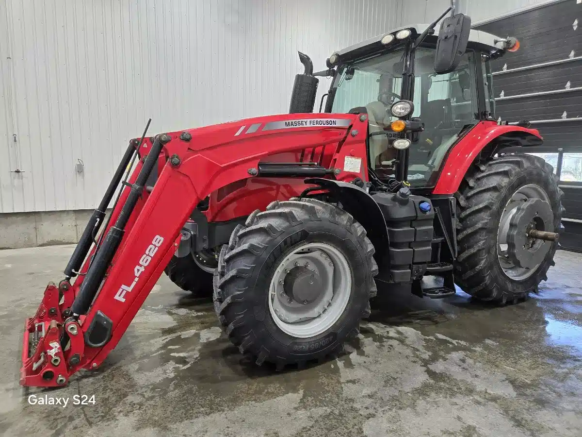 Gallery image 1 for 2022 Massey Ferguson 7720S Tractor