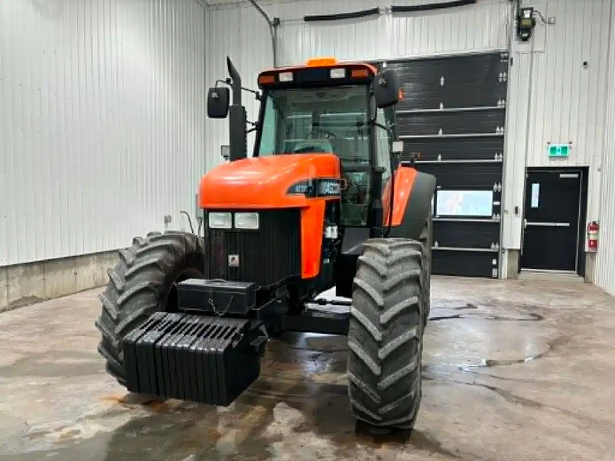Gallery image 2 for 2002 Agco RT130 Tractor